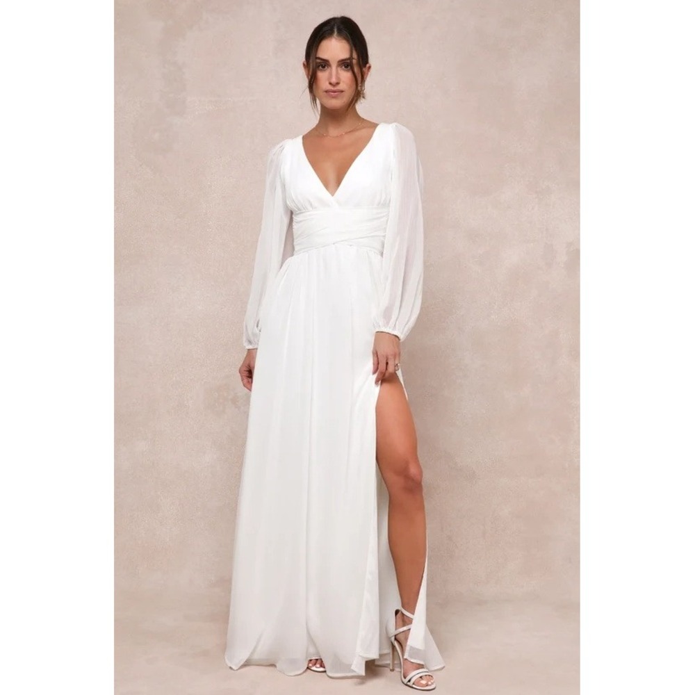 Lulus White Long Sleeve Maxi Dress V-Neck Bridal Gown Size Small Wedding Dress